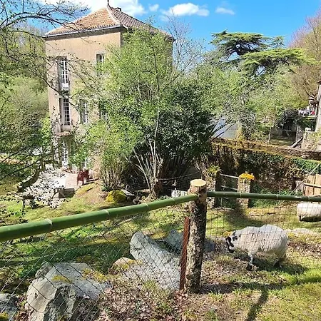 Le Moulin De Froment 2 Gites De 8 Et De 12 Couchages, 10 Min Du Puy Du Fou Mallievre