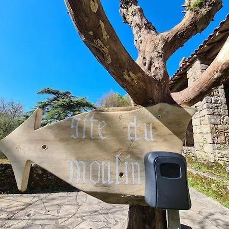 Hébergement de vacances Le Moulin De Froment 2 Gites De 8 Et De 12 Couchages, 10 Min Du Puy Du Fou