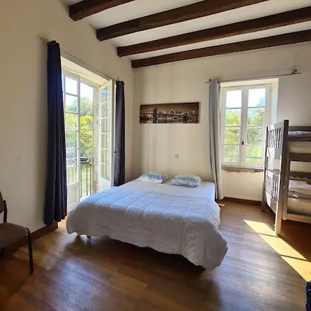 Le Moulin De Froment 2 Gites De 8 Et De 12 Couchages, 10 Min Du Puy Du Fou *